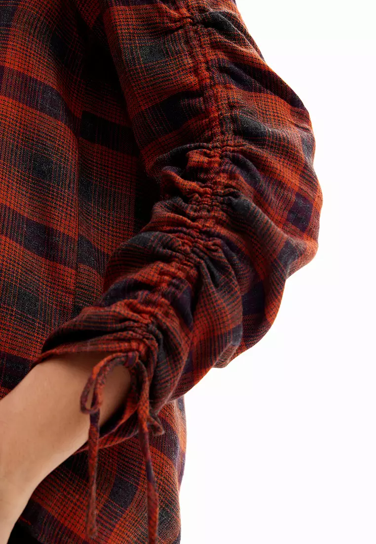Desigual Woman Adjustable sleeve plaid blouse.