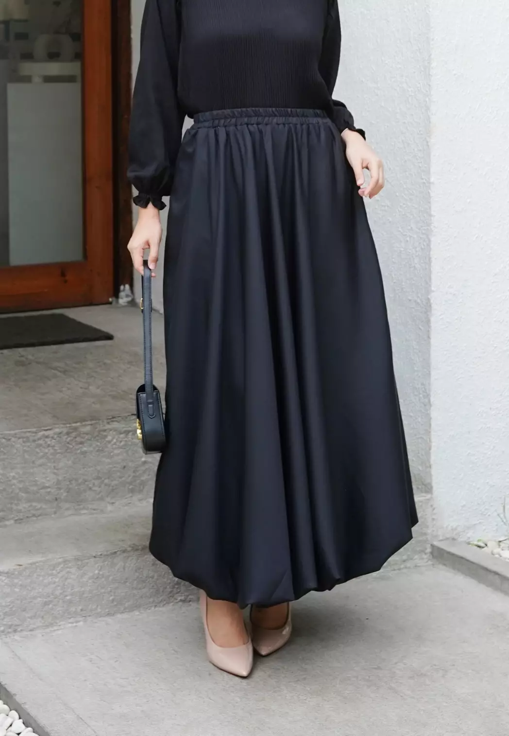 Orin Balloon Skirt - Black