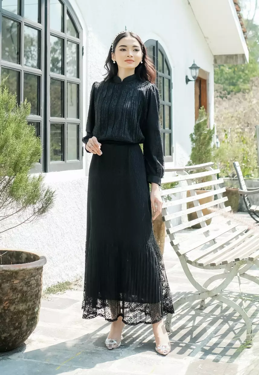 Ivanka Dress - Jet Black