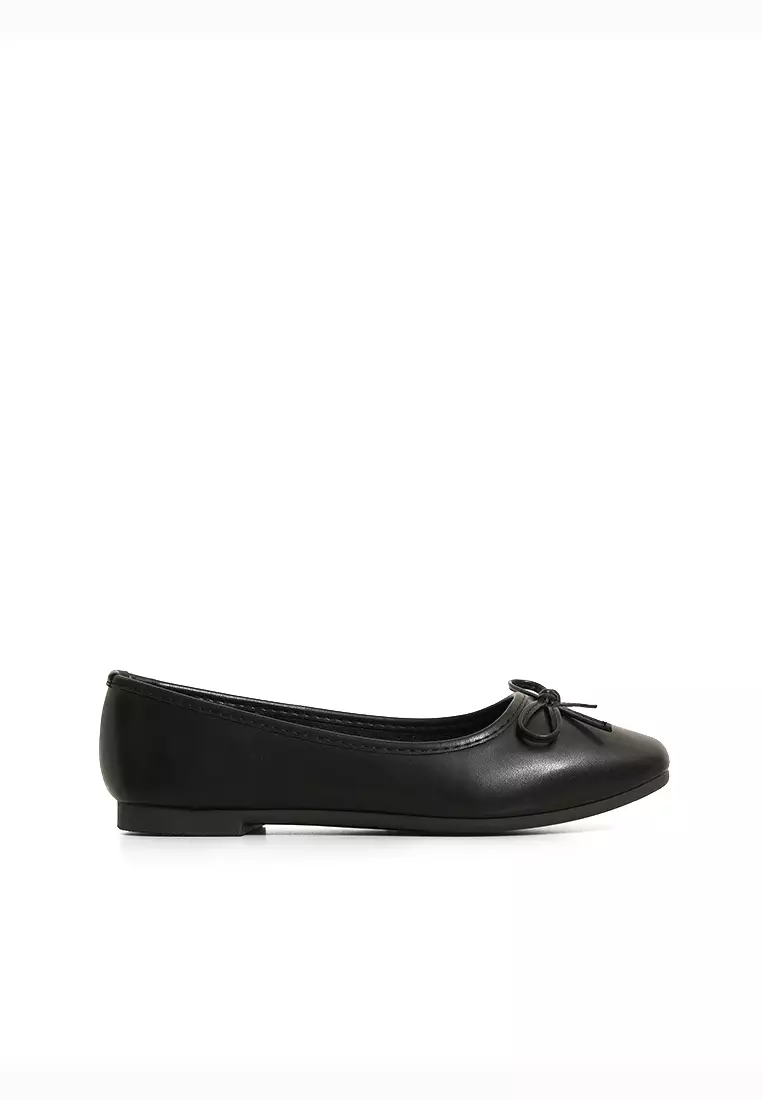 Discount on CLN  shoes - SKU: Almada Ballerinas