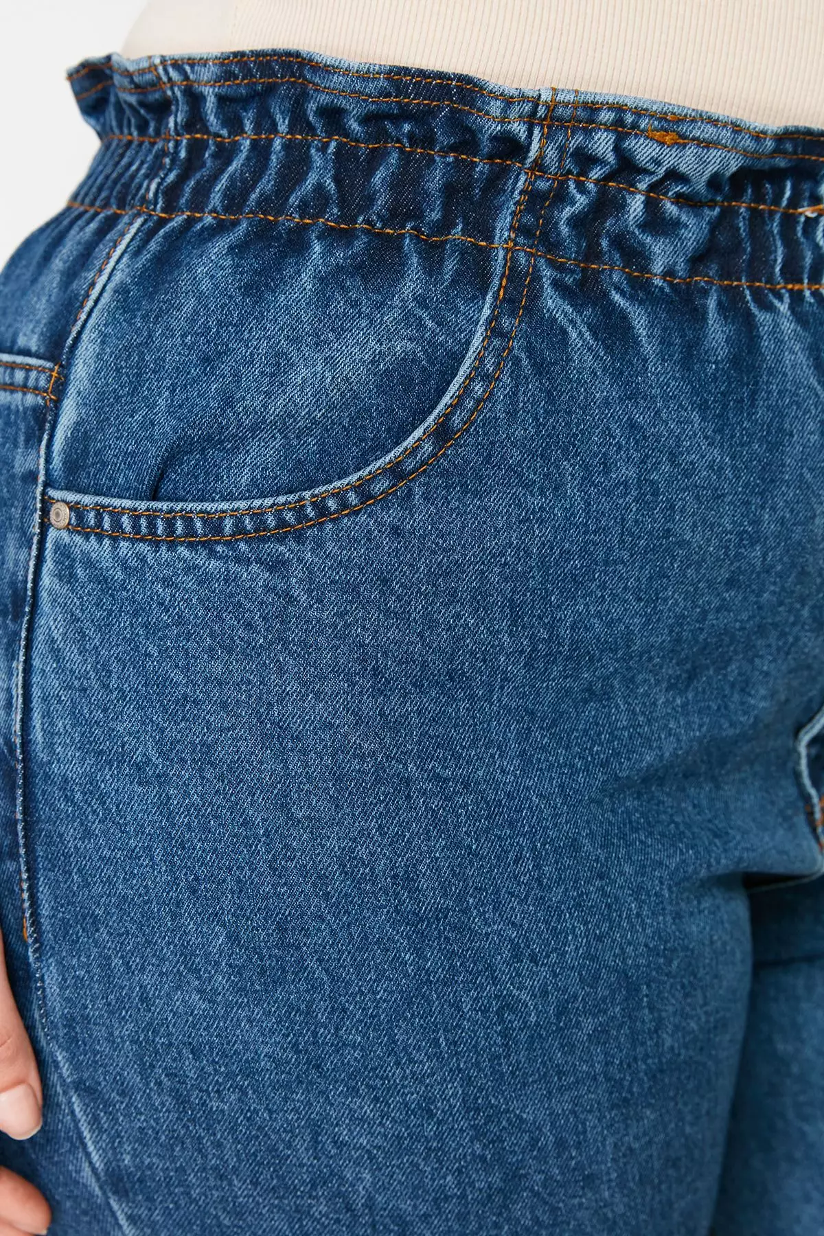 Plus Size High Elastic Waist Mom Jeans