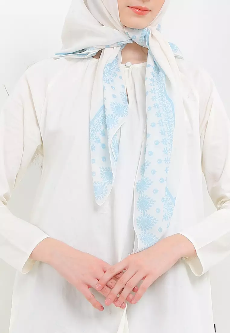 Kk Madyna Maxi Dress With Scarf