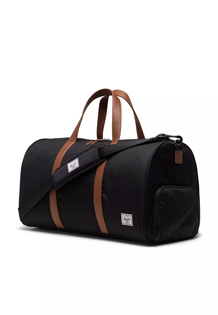 Novel Duffle 37.1L - Black