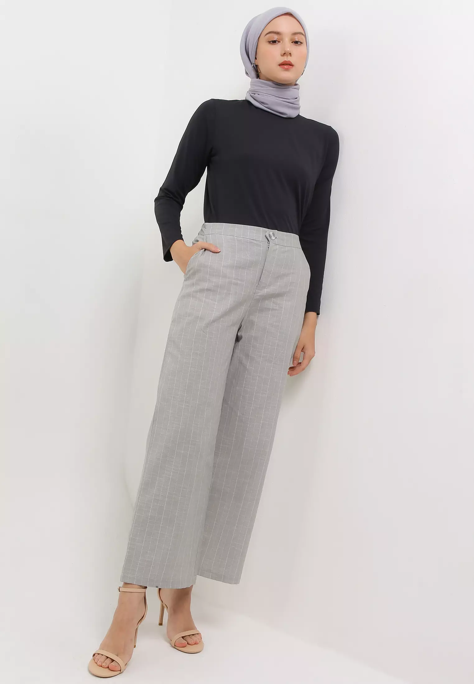 MFMW Keyvara Celana panjang Sage Motif Kotak