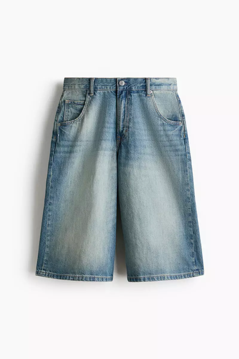 Baggy denim shorts