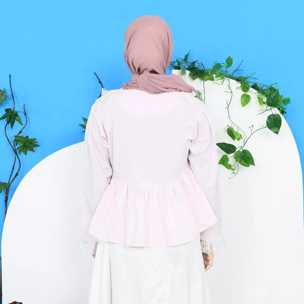 Biyaa Poplin Blouse - Soft Pink M19755 R23S2