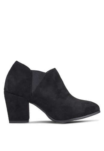 Chunky Chelsea Suede Ankle Boots