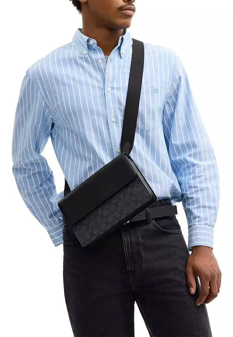 Turner Flap Crossbody Bag In Signature Canvas Charcoal/Black CCQ53