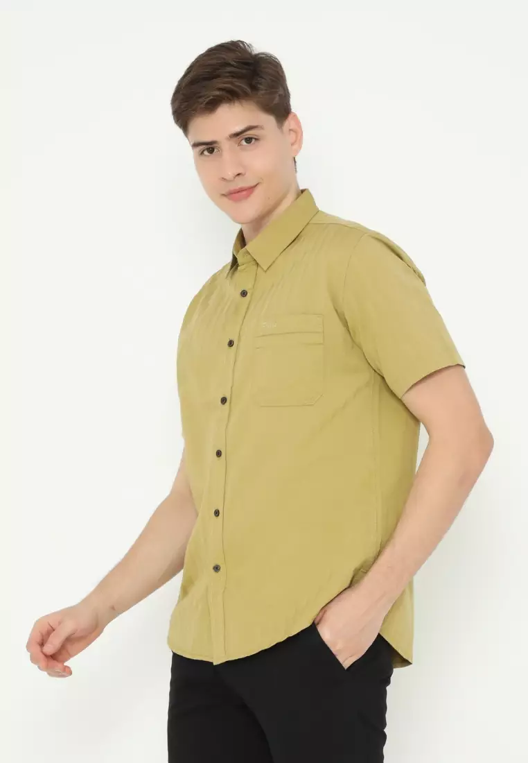 POLICE Kemeja Polos Cotton Corak Herringbone Regular Fit Pria