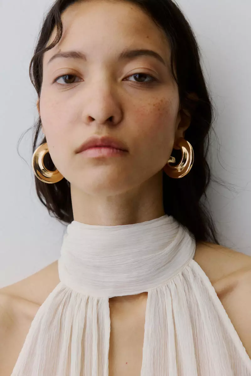 Chunky hoop earrings