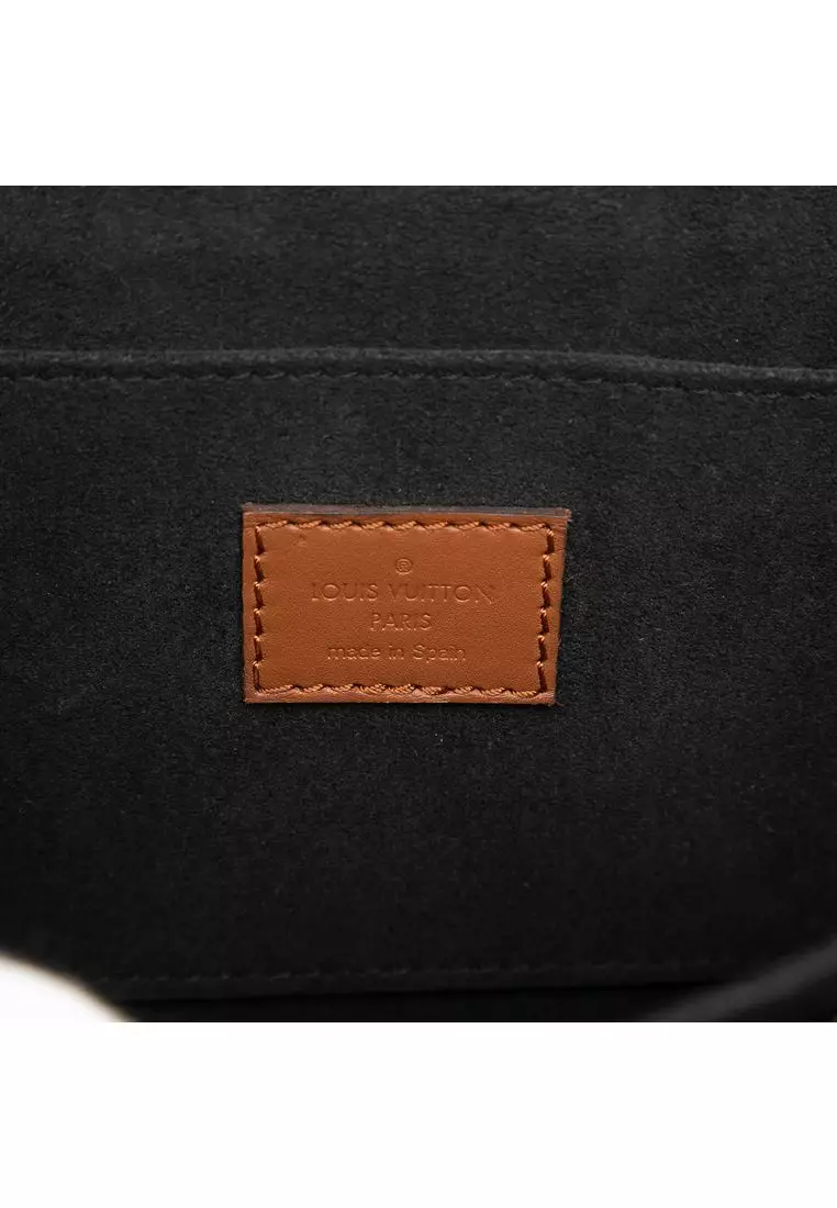 Pre-Loved Louis Vuitton Monogram Reverse Dauphine Mm