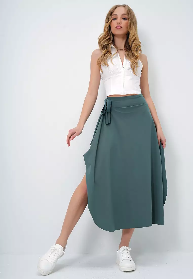 Green Ethnic Pattern Midi Asymmetric Regular Skirt