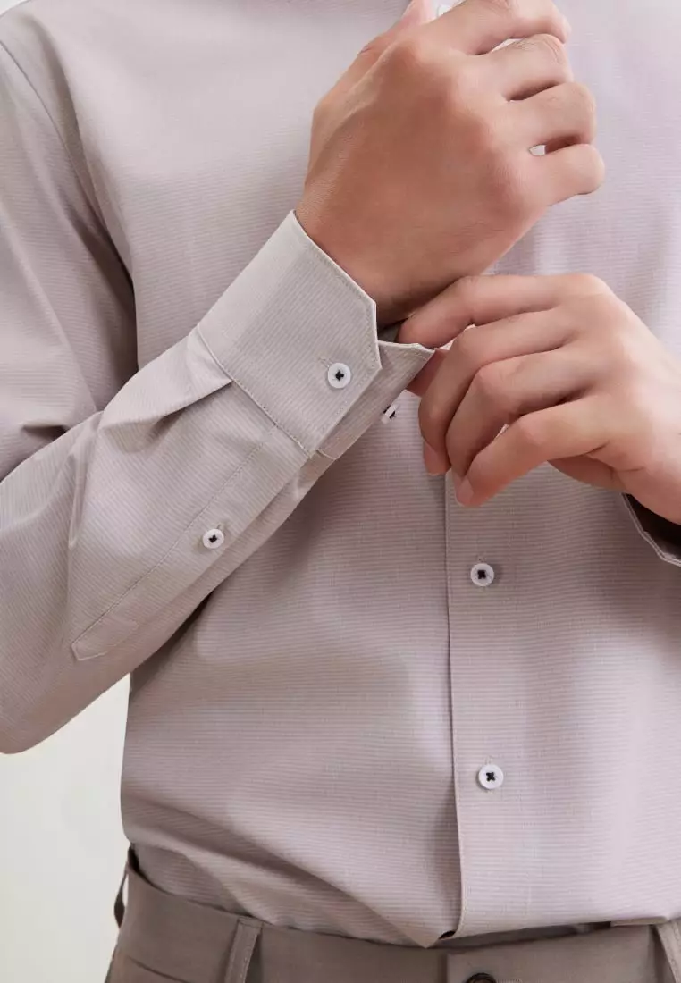 Non-Iron Dry Stretch Smart Fit Herringbone Shirt