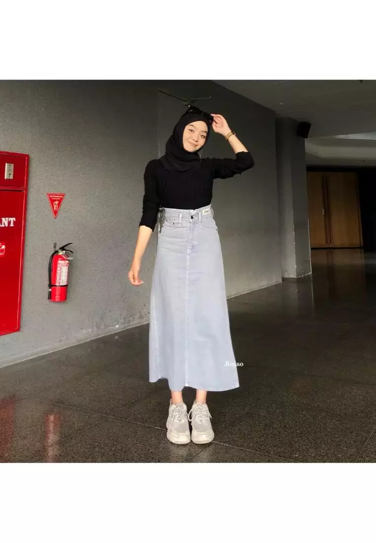 Highwaist Rok Slit Jeans Panjang 999 SEVENTY