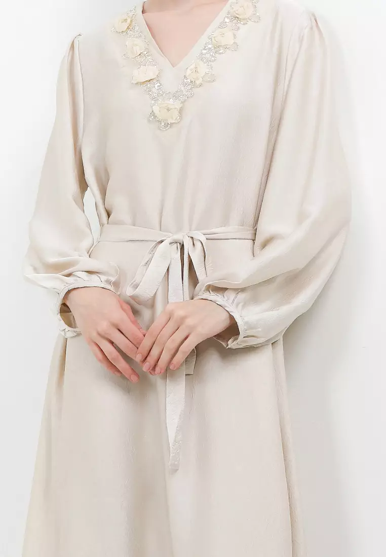 Embellished & Flo Appliq Belted Sateen Dress