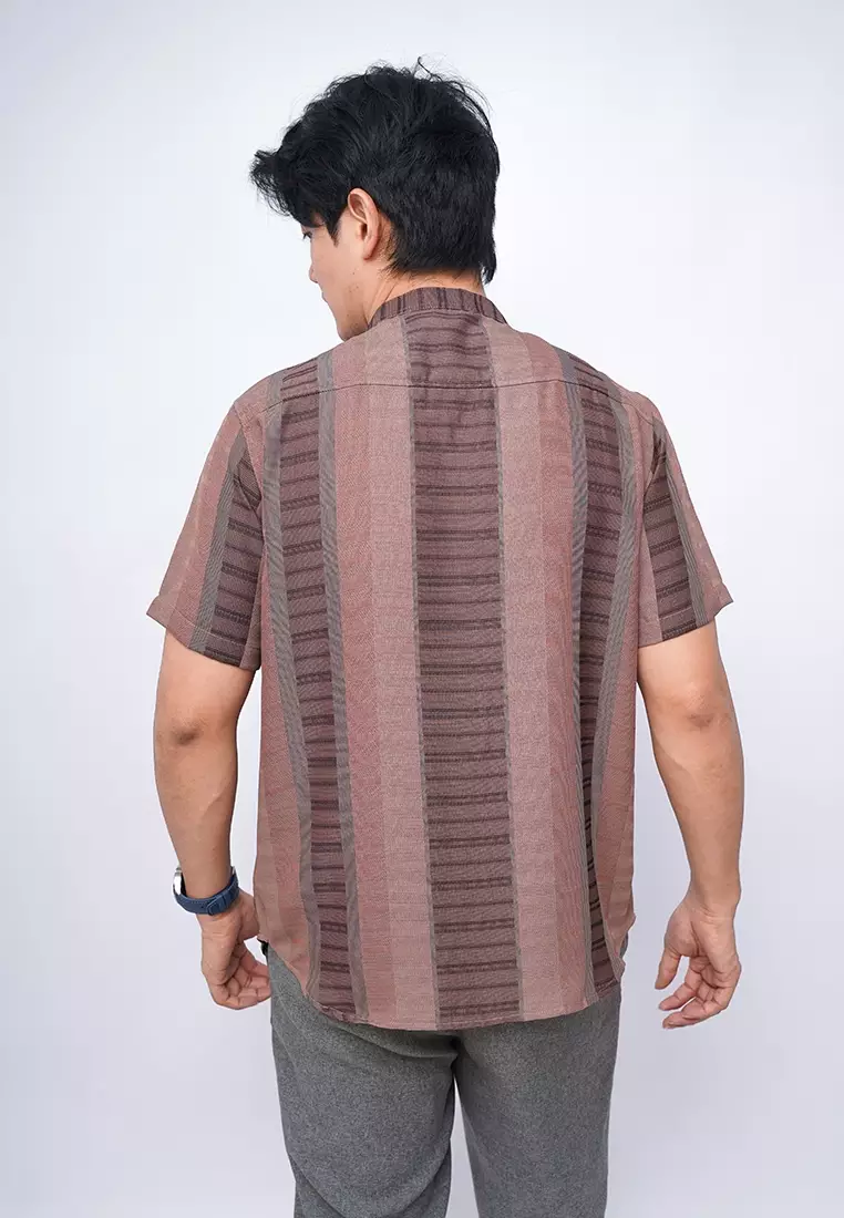 Ryusei Kemeja Kerah Koko Lengan Pendek Yahata Almondine