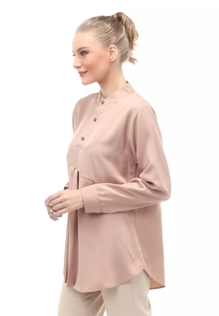 Blouse Atasan Wanita Motif Polos Design Simple Front Button Opening Regular Fit - Mocca