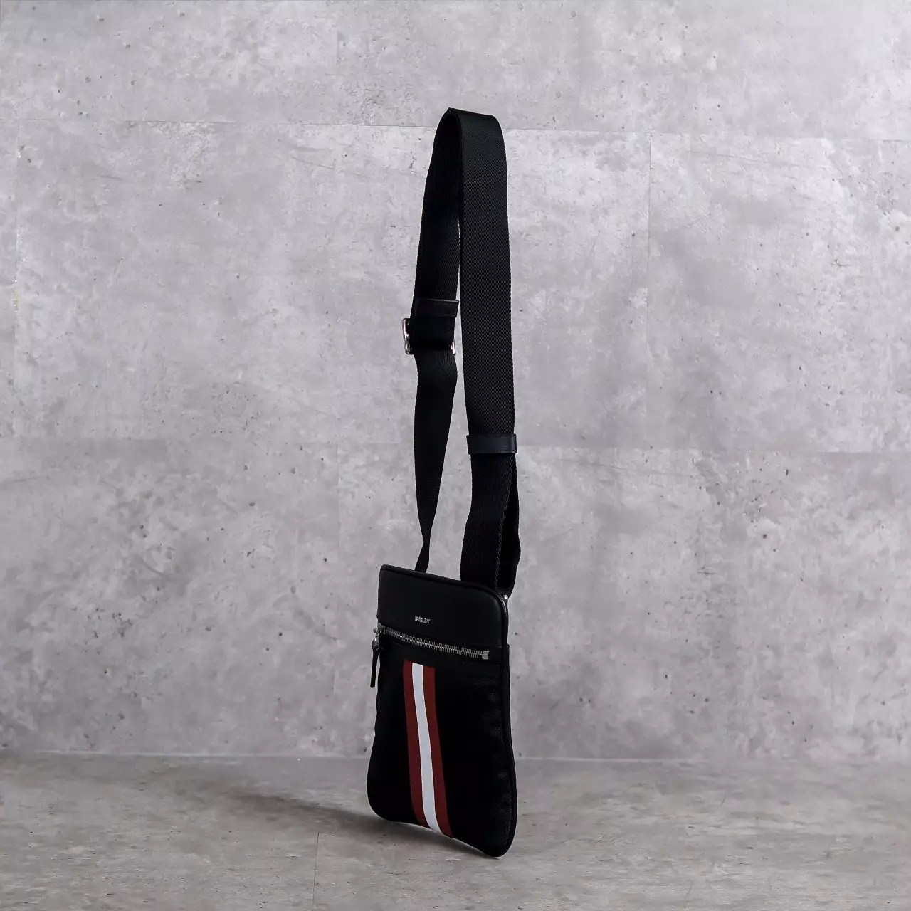 Tas BALLY TELFORD STRIPE RED BLACK SHOULDER BAG 100% ORIGINAL