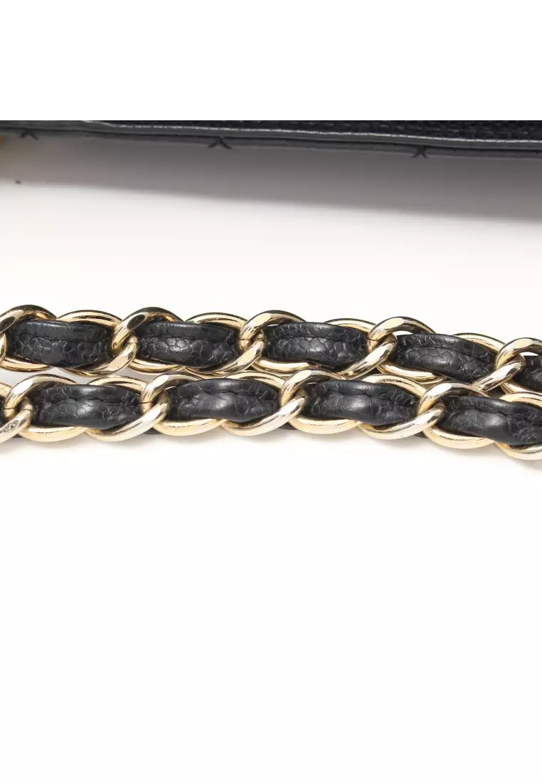 Pre loved Chanel matelasse chain shoulder bag Caviar skin black gold hardware