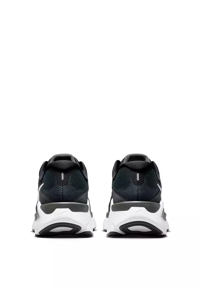 Nike Structure Plus