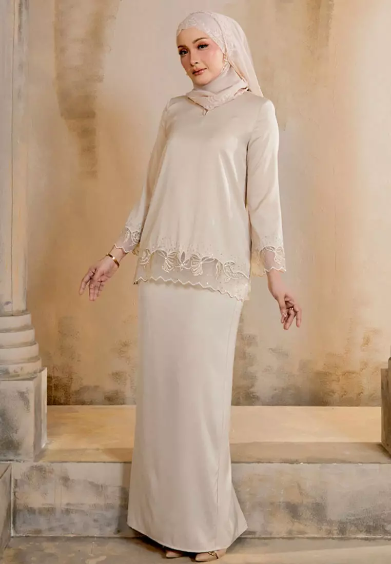 亮片蕾丝香槟色马来套装