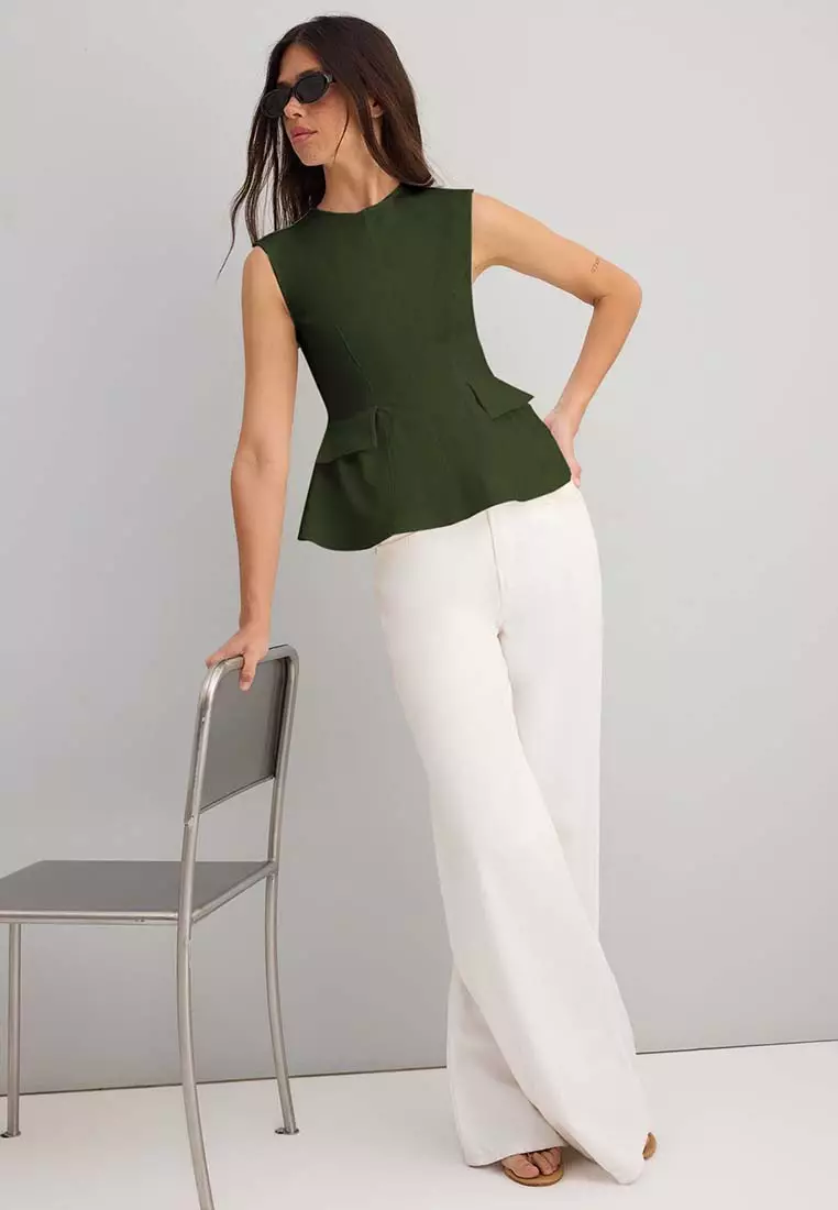 Gabardine Peplum Pocket Detail Woven Top