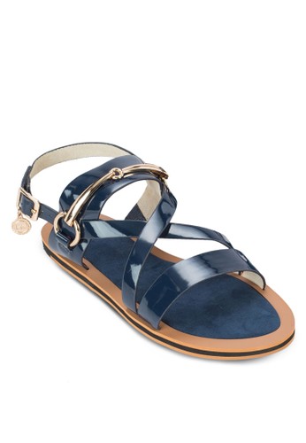 zalora時尚購物網的koumi koumi金飾繞踝平底涼鞋, 女鞋, 涼鞋