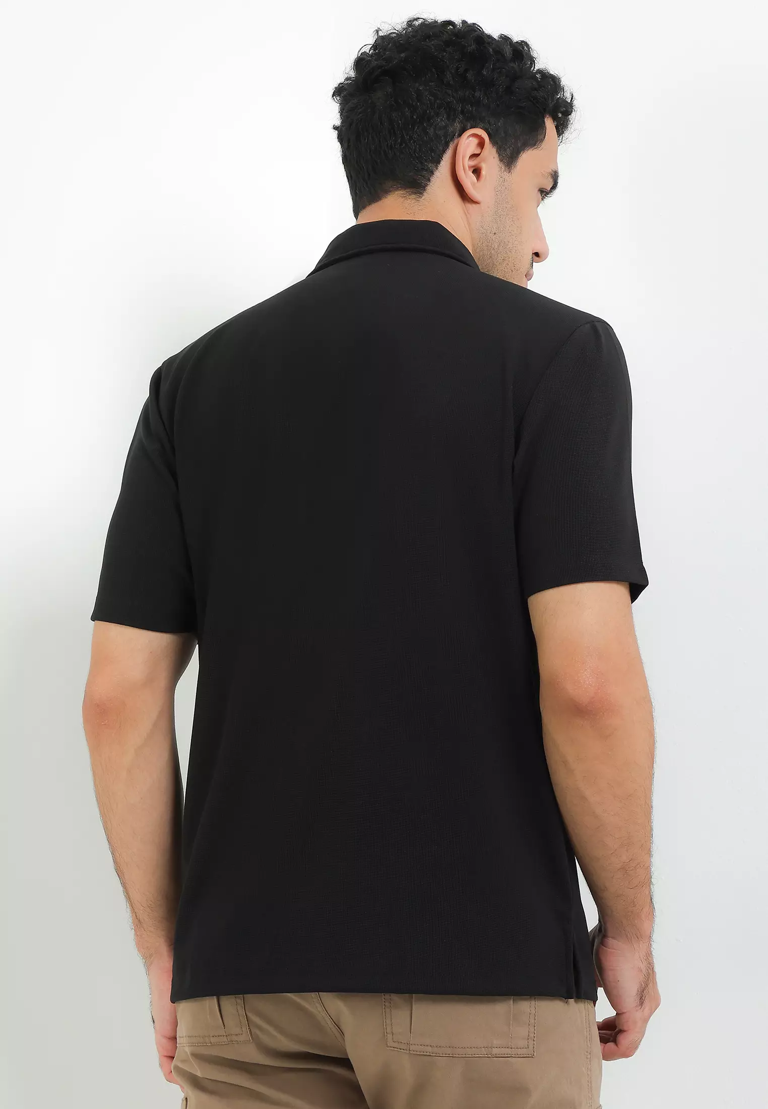Cressida Basic Shirt Short Sleeve Black - H041H