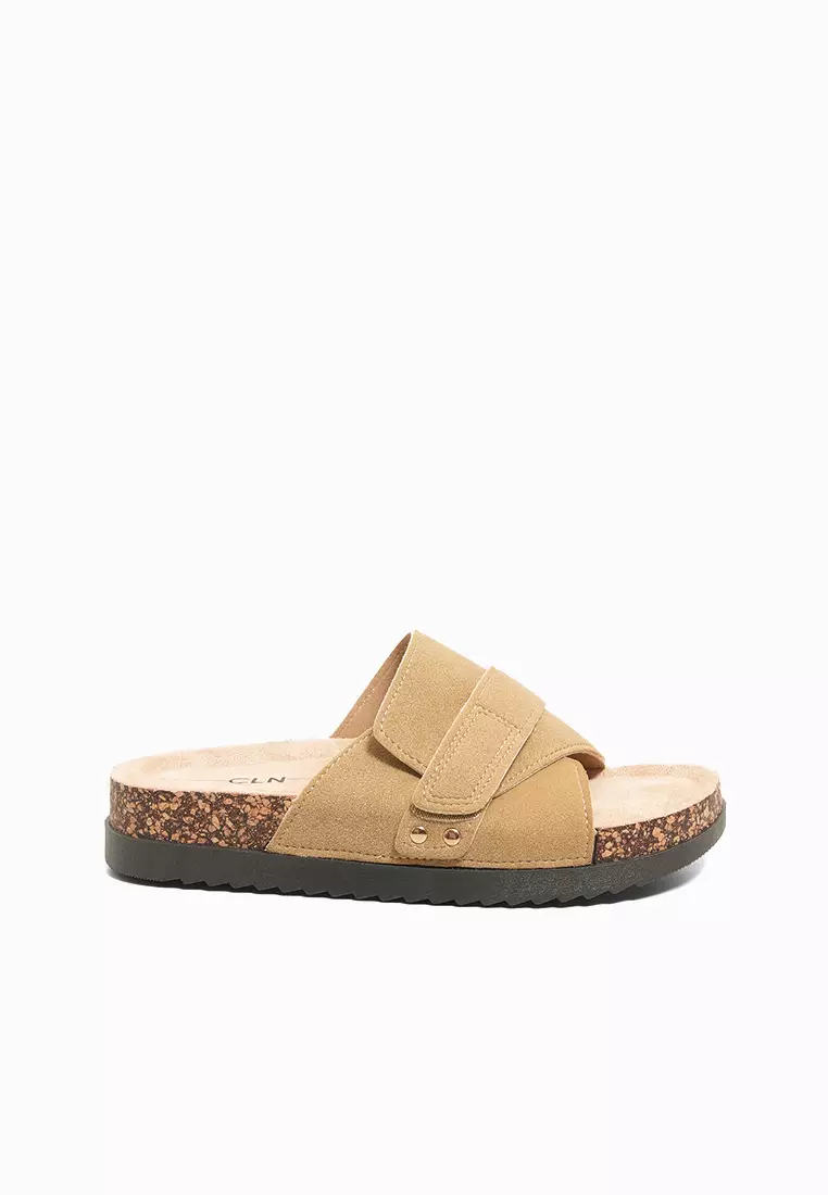 Discount on CLN  shoes - SKU: Myrell Slides