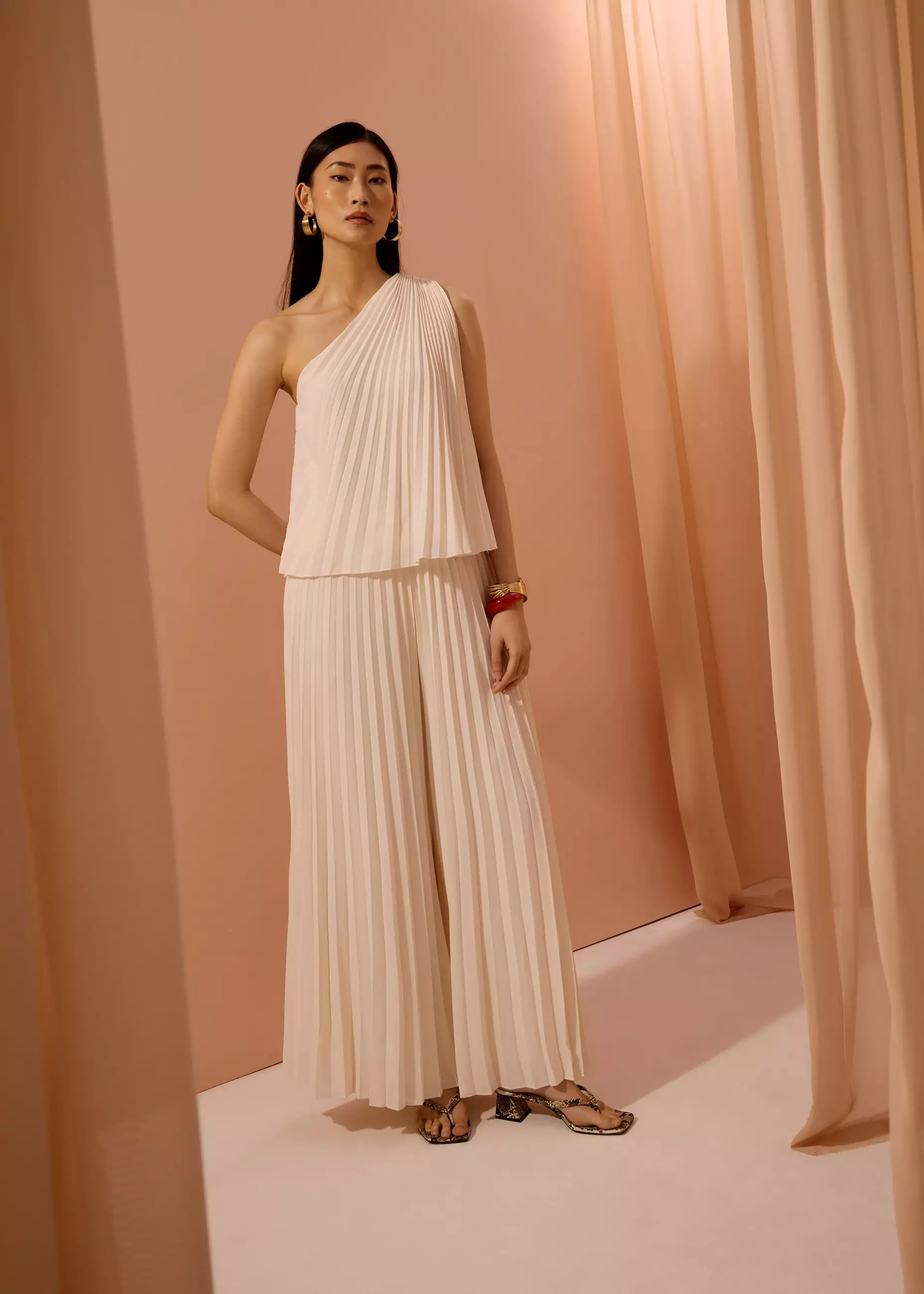 Atasan Wanita - Wei Sunray Pleated Toga Top