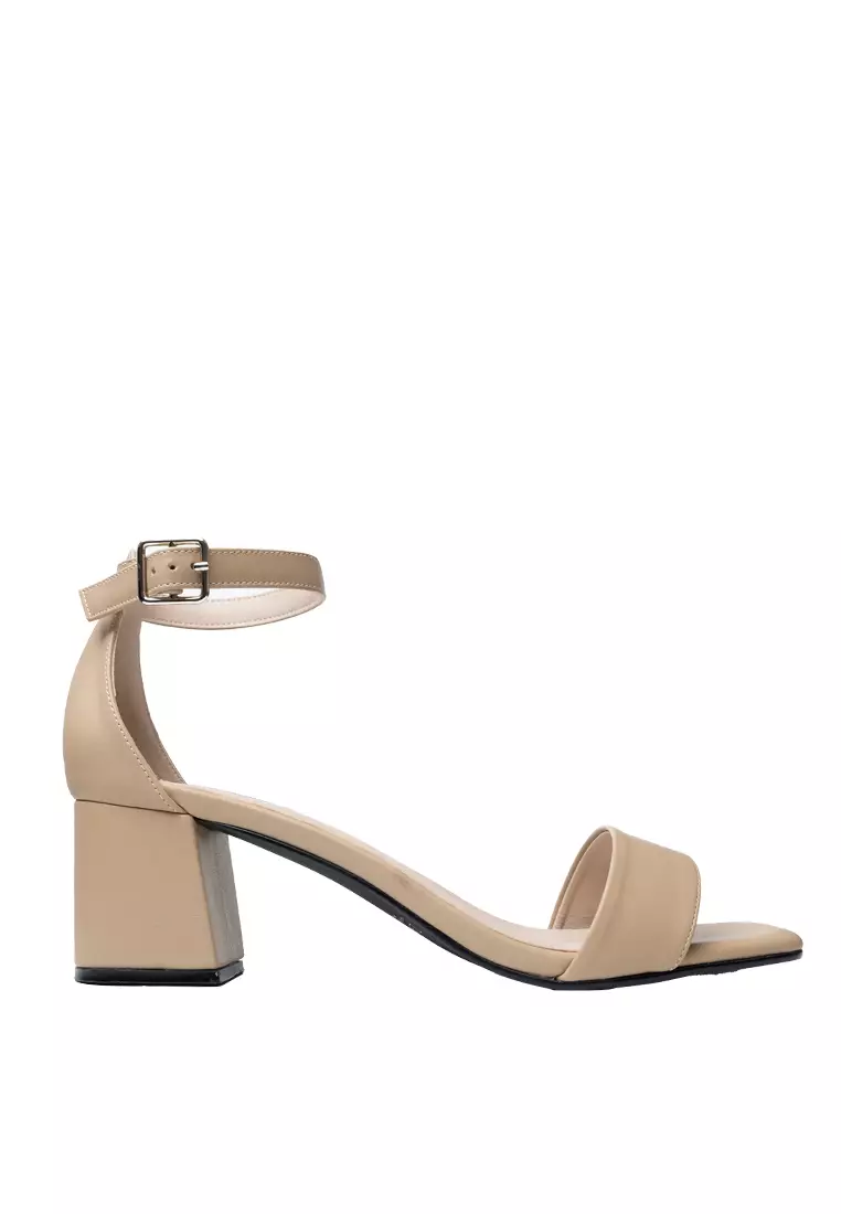 Selima Sandals Plus Size (Beige)