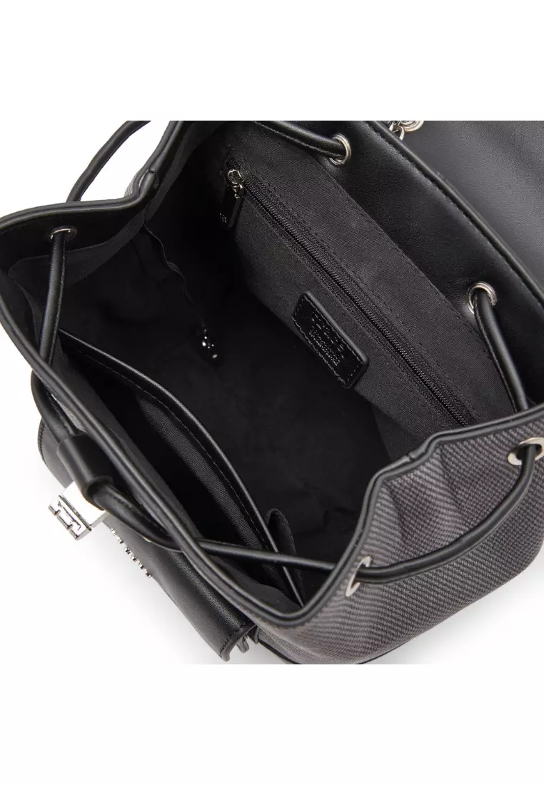 Tracey Weekender Bucket Backpack