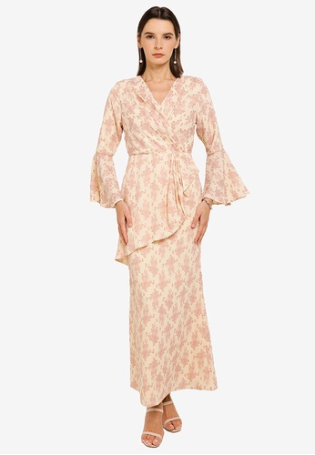 Zalia beige Pleated Flared Sleeves Kurung D1009AA205A8FEGS_1