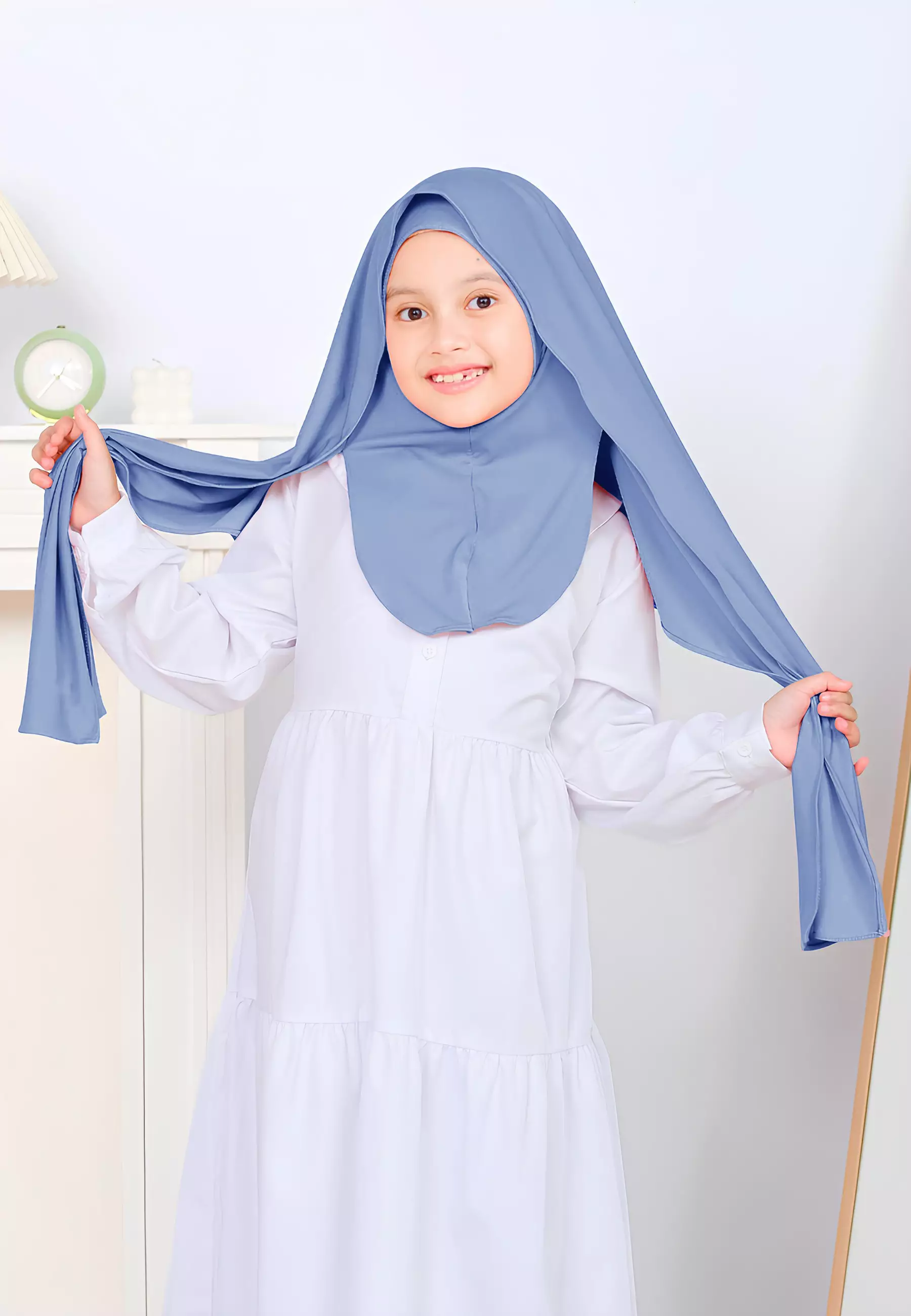 Hagia Curved Pashmina | Hijab Instan Anak | Kerudung Pashmina Inner Oval Anak - Perrenial Blue