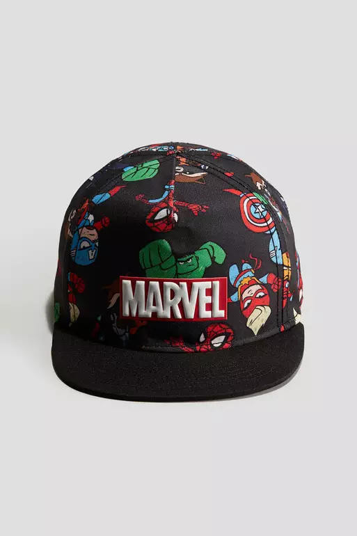 Motif-detail cap