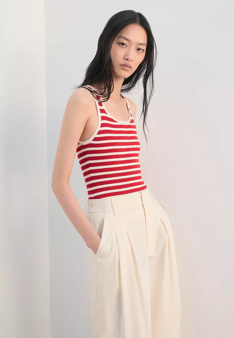 Wide Leg Cropped Trousers With Darts