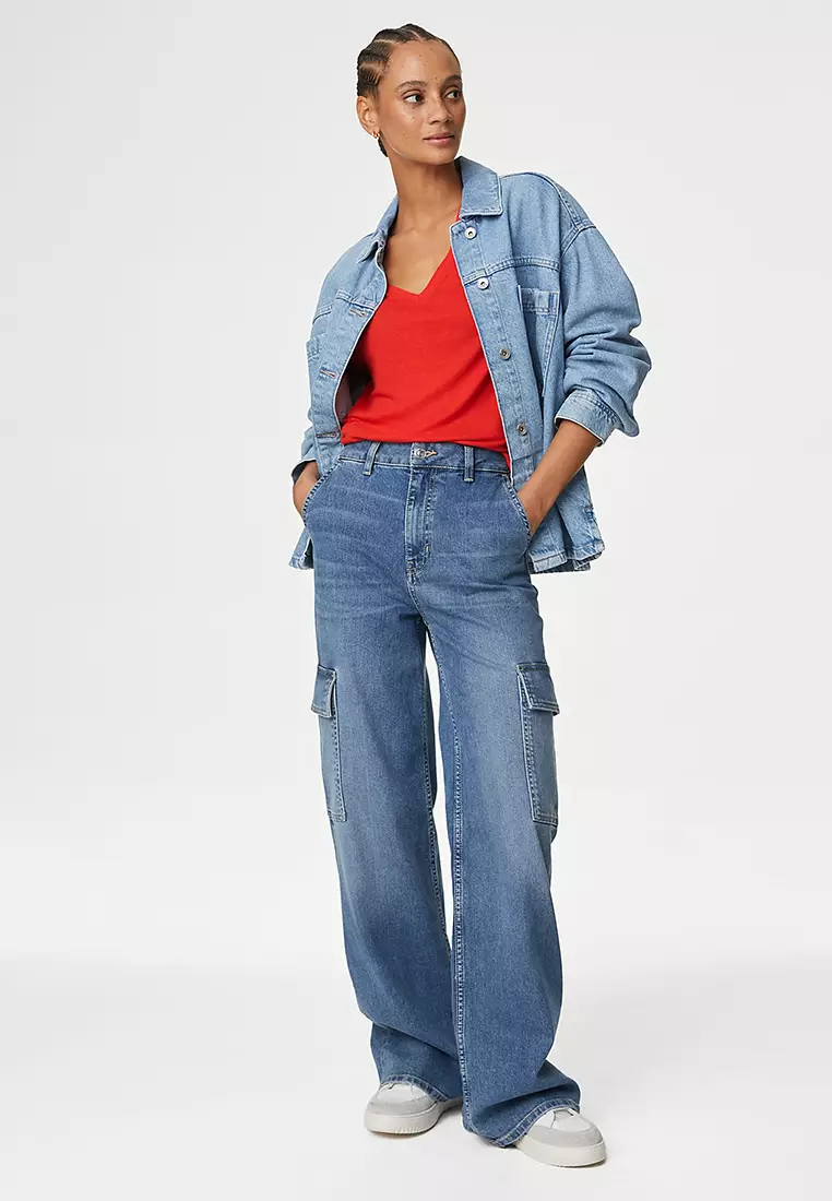 Linen Blend V-Neck Top