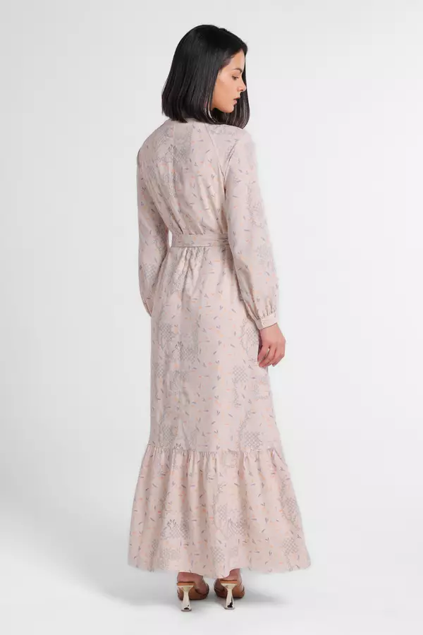 MINIMAL - Leanna - Gamis Motif Floral Dengan Ruffle Bawah - Pink