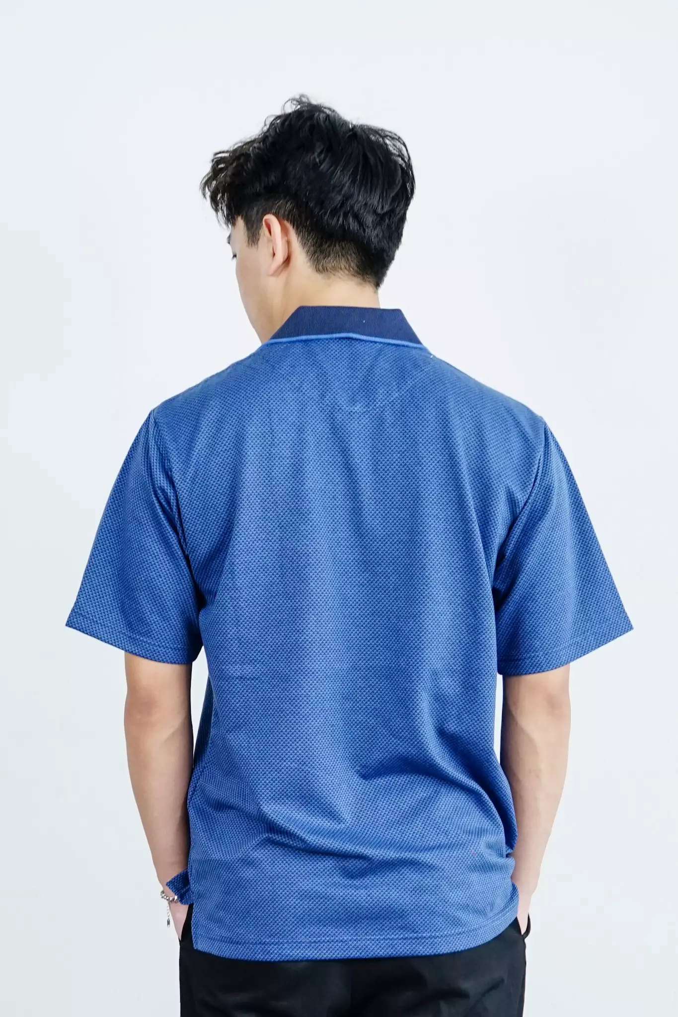 Andre Michel Polo Shirt Lengan Pendek Biru Motif Segitiga Kecil 3412