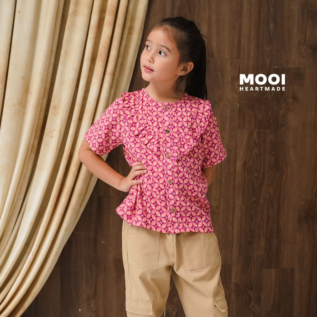 Mooi Atasan Batik Anak Perempuan Sarayu Batik Top - Spring Green