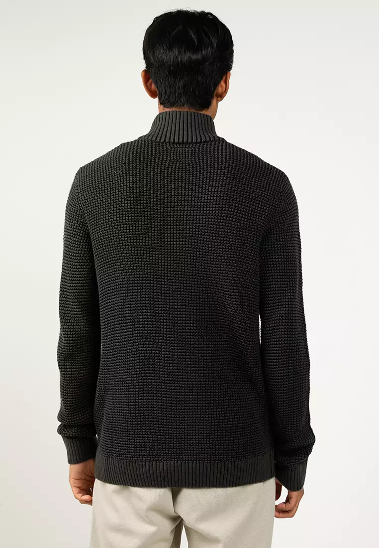 Ethan High Neck Pullover