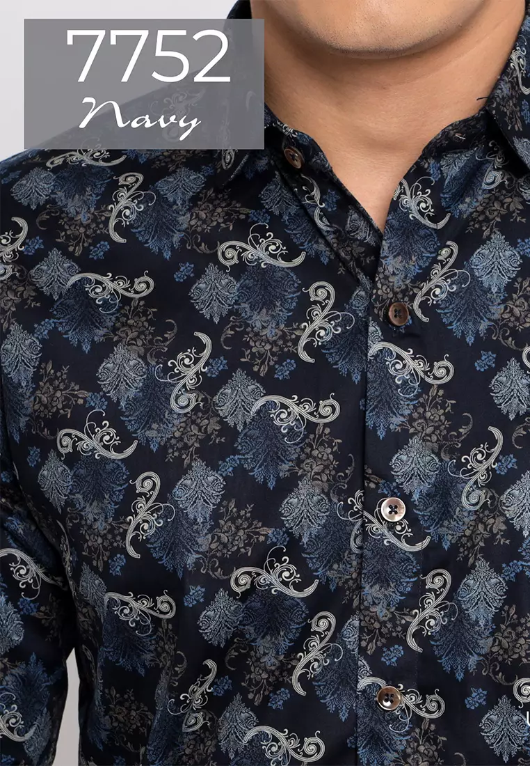Simple Perfect Kemeja Batik Pria Lengan Panjang Casual Premium 7752 Navy