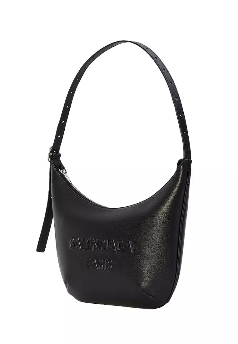 Mary-Kate Sling Shoulder Bag in Black