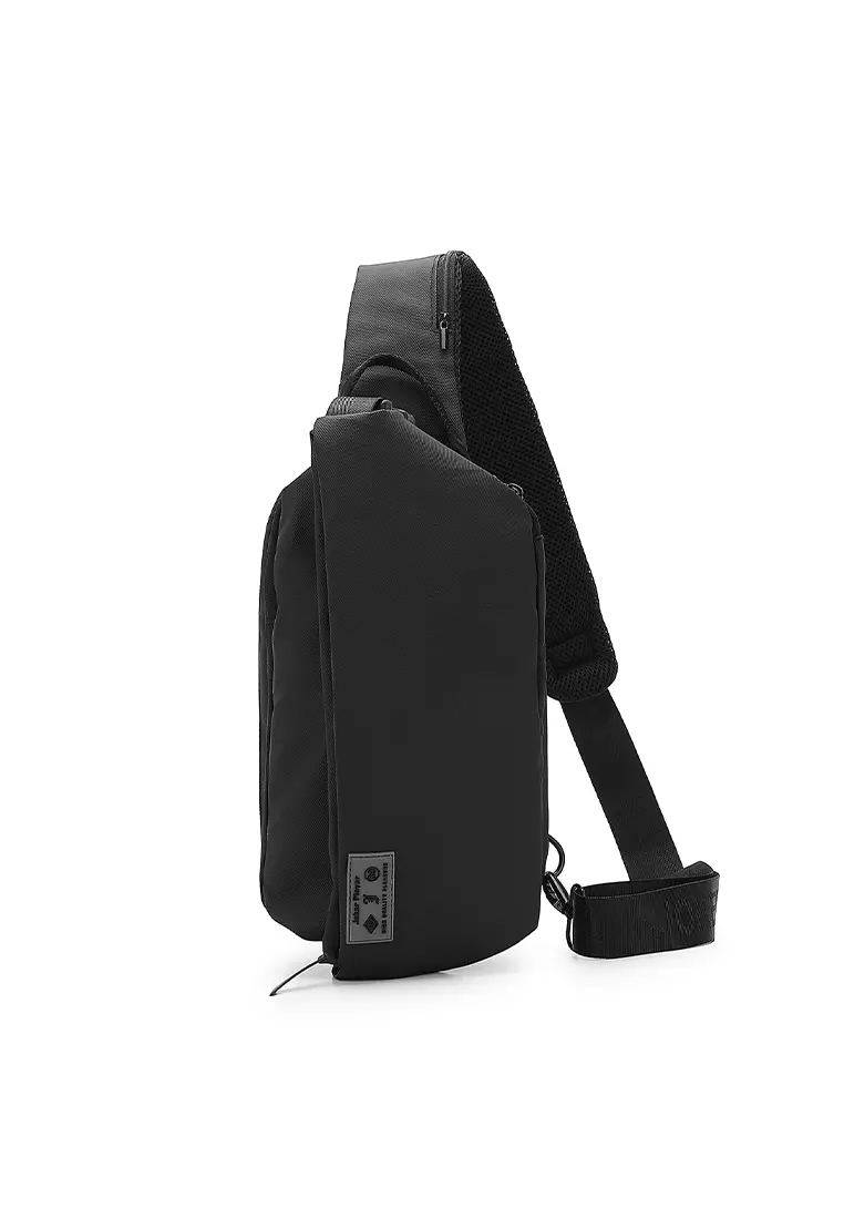 Men's Chest Bag / Sling Bag / Crossbody Bag (Tas Dada / Tas Selempang Pria) - Hitam