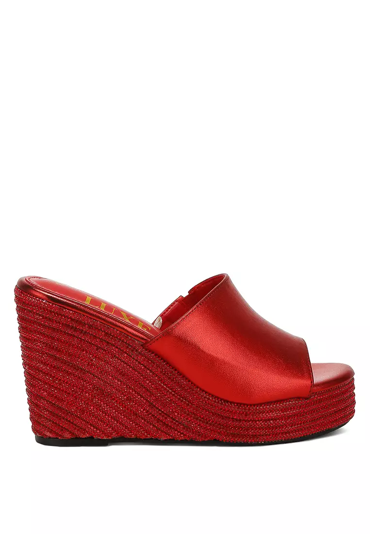Wedge Heel Peep Toe Sandals in Red