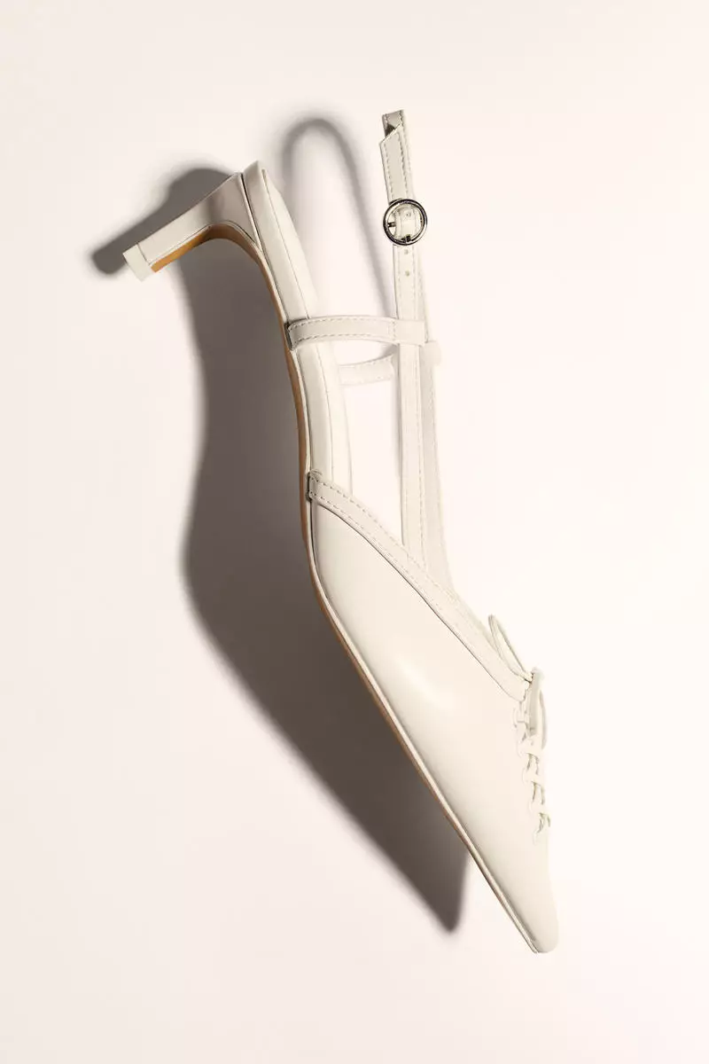 Discount on H&m  shoes - SKU: Lacing-Detail Slingbacks