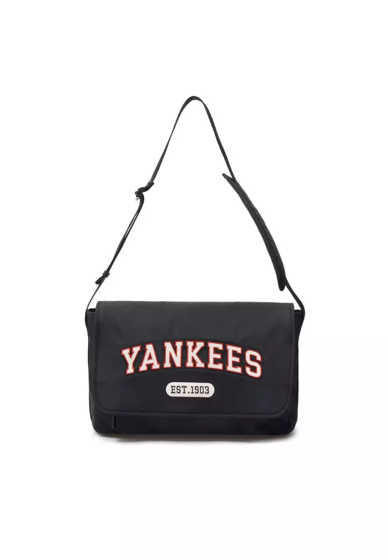 VARSITY NYLON MESSENGER BAG NEW YORK YANKEES