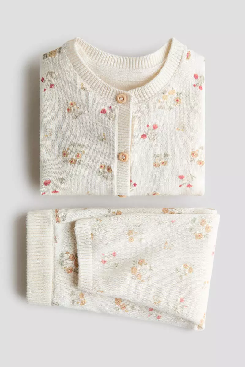 2-piece fine-knit set
