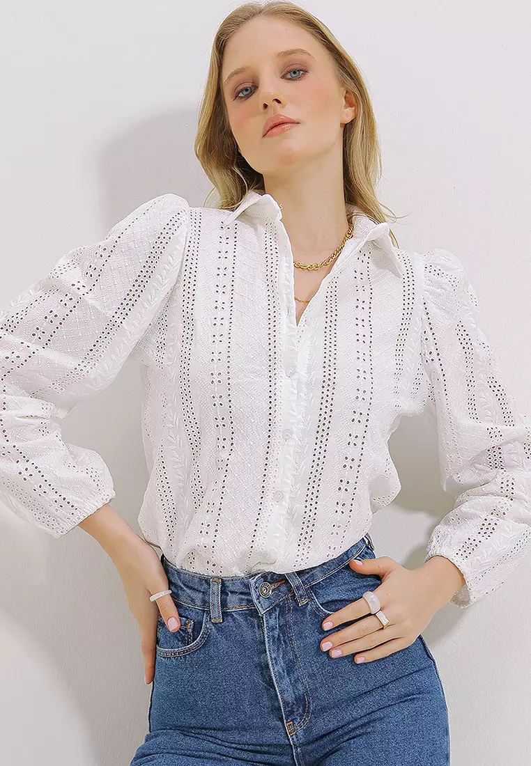 Long Sleeves Lace Shirt