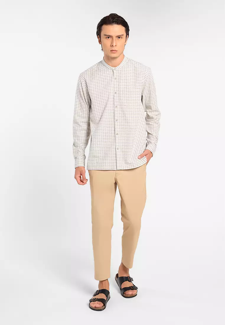 MANZONE X Adipati Dolken - Kemeja Koko Shanghai Lengan Panjang Pria Pasya Comfort Fit - Beige Warna Beige